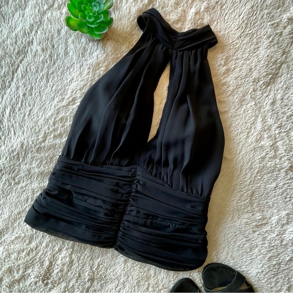 NIKKI Italy Women’s Black Ruched Halter Top Size 5 - Picture 3 of 11